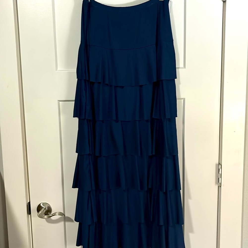 Nuggles ruffle skirt navy blue large